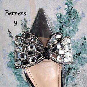 TRANSPARENT BERNESS SHOES, 9, RHINESTONE BOWS, POINTED TOES, STYLISH 3" HEELS